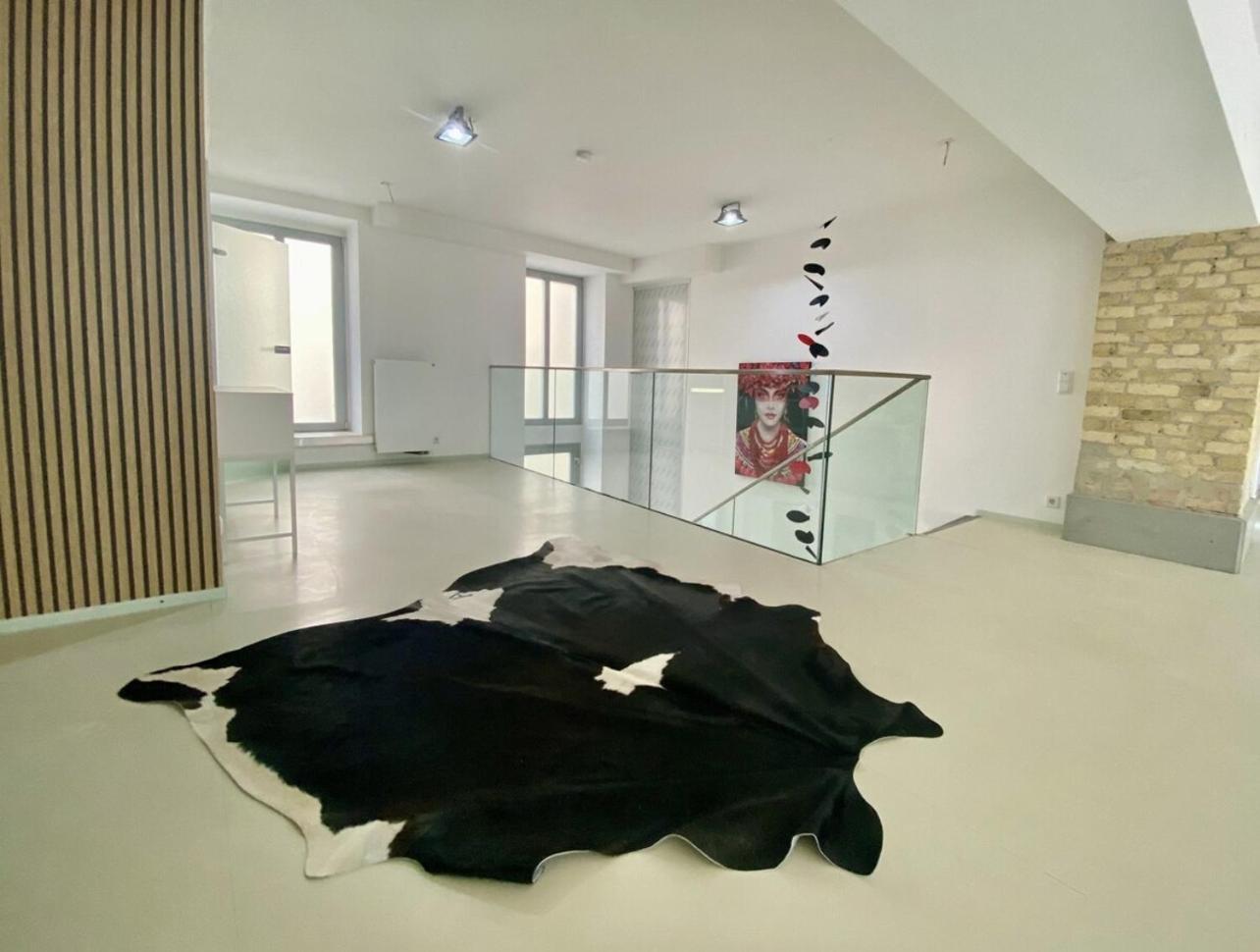 Loft With Pool Table, Kitchen Island & Gallery Berlijn Buitenkant foto